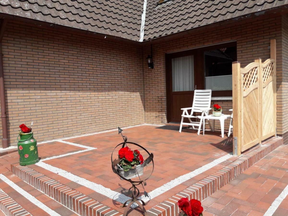 Ferienwohnung-Loga Leer Ngoại thất bức ảnh